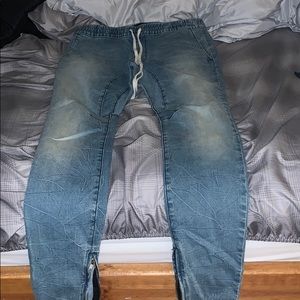 PacSun Jogger Jeans